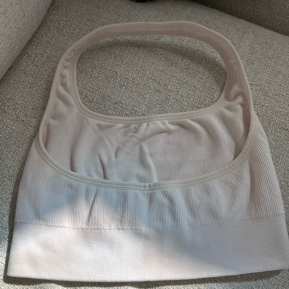 Workout top - Picture 6 of 6